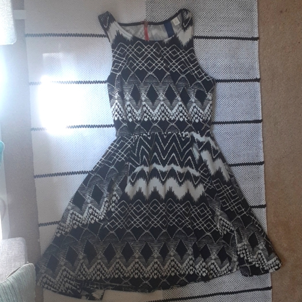 Dress,  small, black and white,